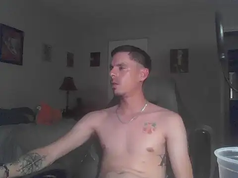 latinosatiro94 webcam