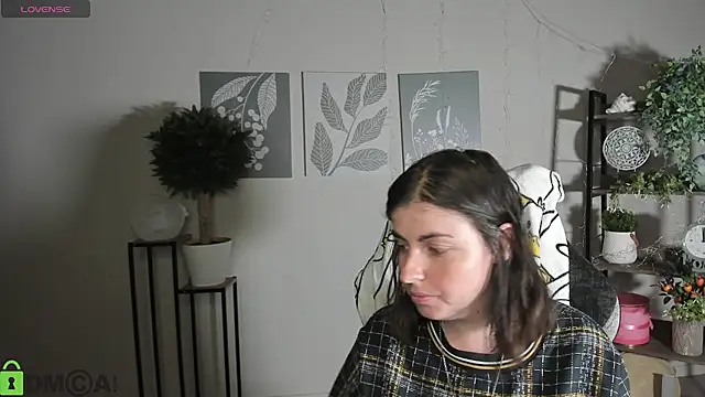 MartaEdams webcam