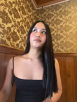 sexyasiancock_yllana webcam