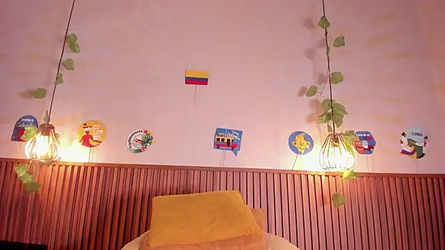 daphne_courtis webcam