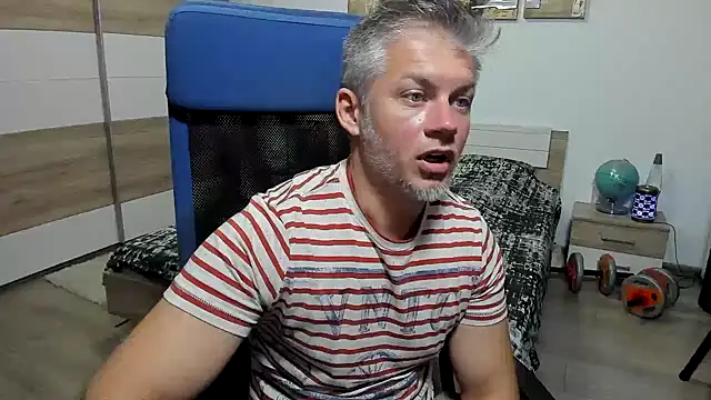 RobbyShawz webcam