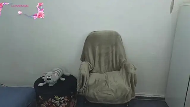 LenaFlynn webcam