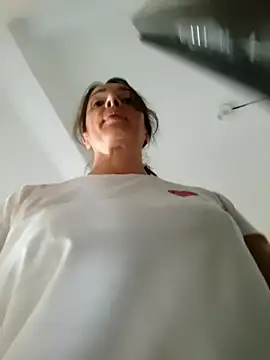 EvaXOAir Live Web Cam Show