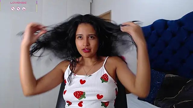 Lili666_ webcam