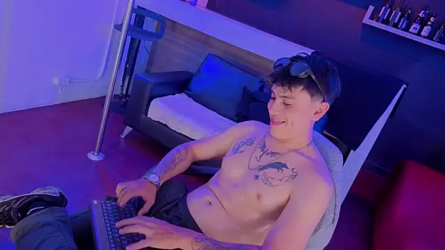 angel_still_ webcam