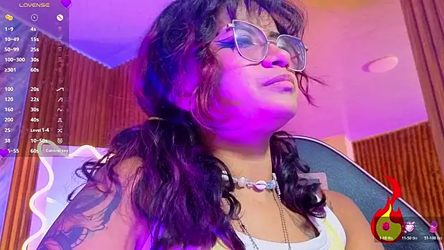 kristen_tay webcam