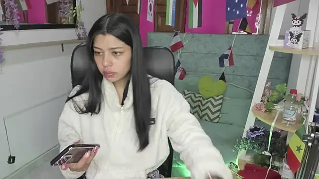 Aysha_winxs webcam