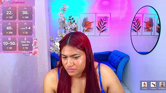Charlotte_stoone webcam