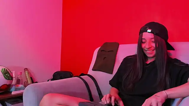 victoria_zaenzz webcam
