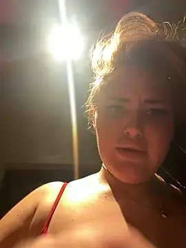 KiraSunshine webcam