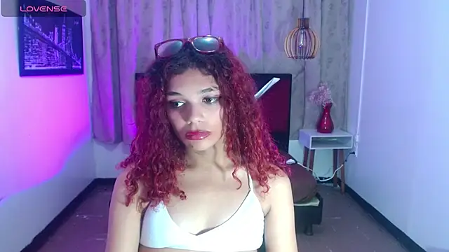 luisa__torres webcam
