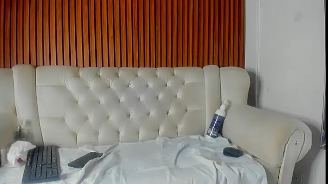 Brenda_Thomp webcam