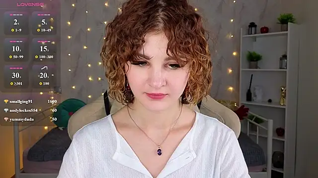 Kira__Fluffy webcam