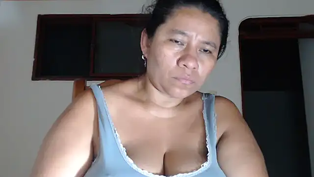 adrixxx38 webcam