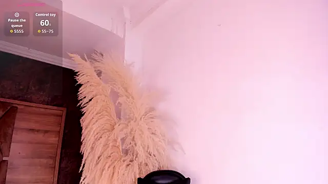 CristineRainn_ webcam