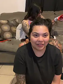 miacanela_xo