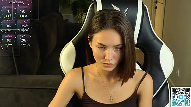 Leslie_Scott webcam