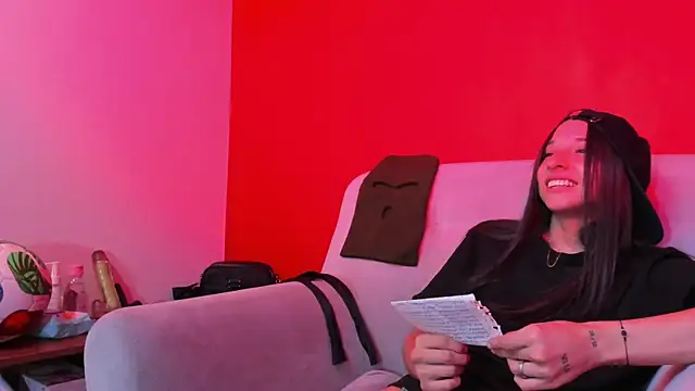 victoria_zaenzz webcam