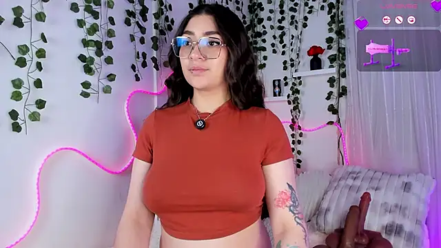 Samii_Evans webcam