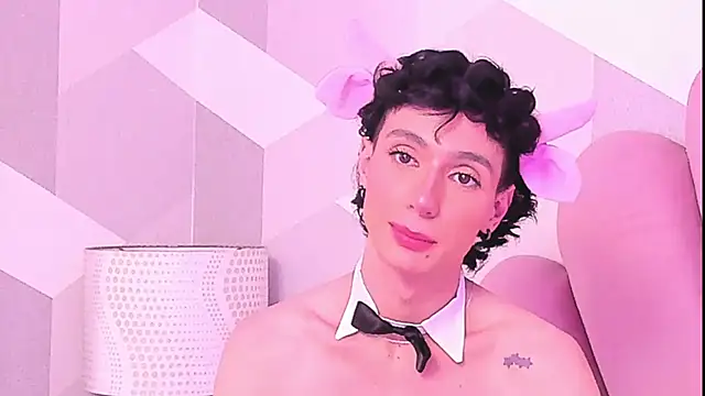 KylieMonnett webcam