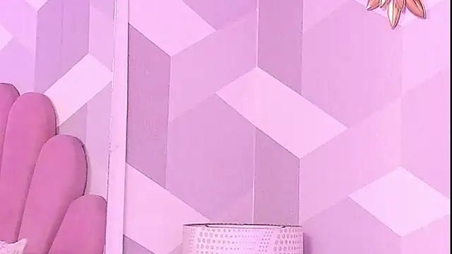 KylieMonnett webcam