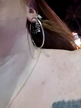 nakedgarbageperson live cam on StripChat