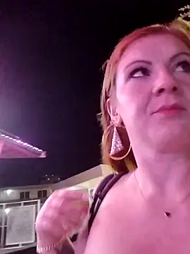 nakedgarbageperson webcam