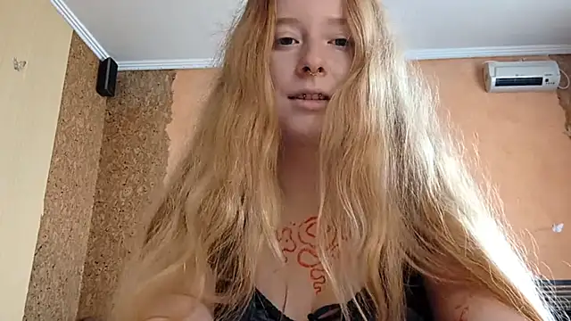 KateVibe_01 webcam