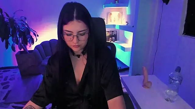 TifanyWhite_ webcam