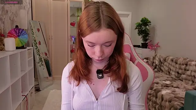 eva_aria webcam