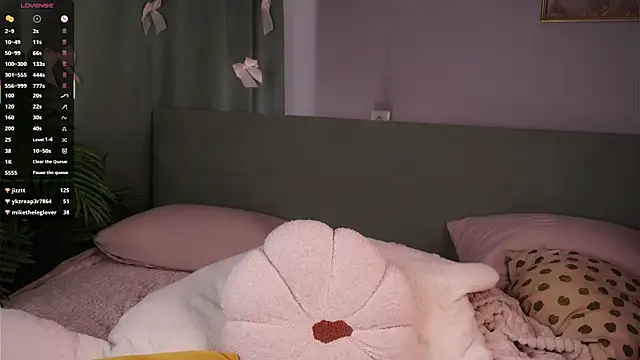 ShantellAngulo webcam