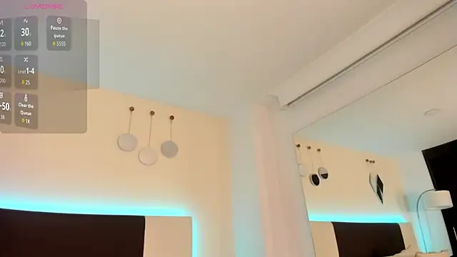 Sky_Loren webcam