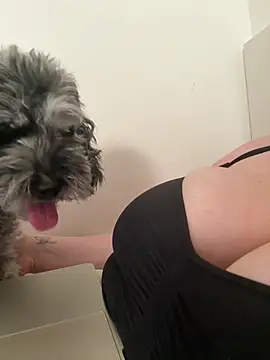 laylajonesxxx webcam