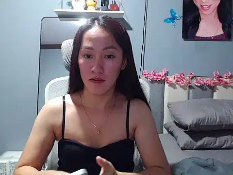 babysuckerxxx webcam