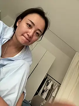 liying-10 webcam