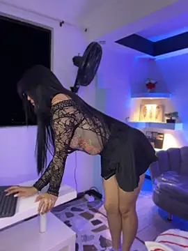 TifanyWhite_ webcam