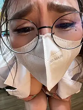secretly_masturbating Live Web Cam Show