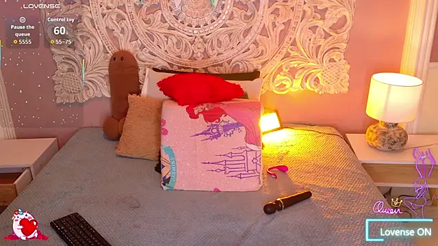 MalaikaBrown webcam