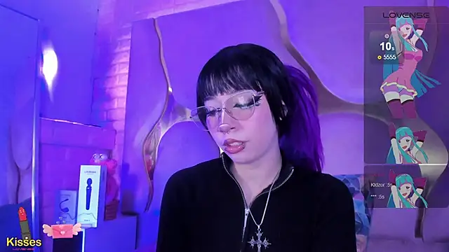NaniiSisy webcam