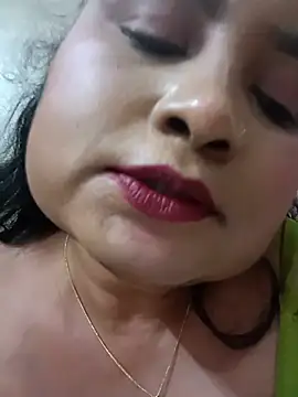hornyriyanka