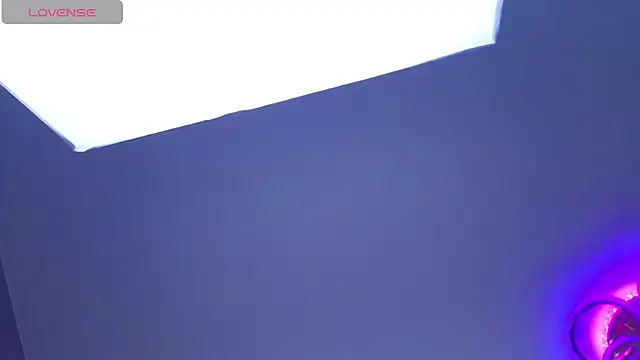 KittieHeart webcam