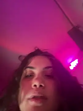 Islandmamita webcam