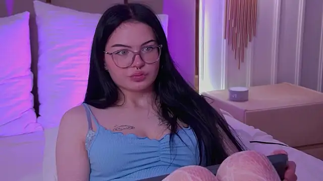CindyMil webcam