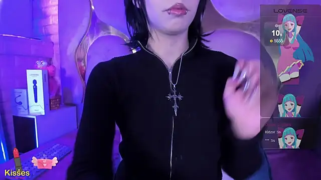 NaniiSisy webcam