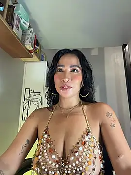 AsianMilfSheryl