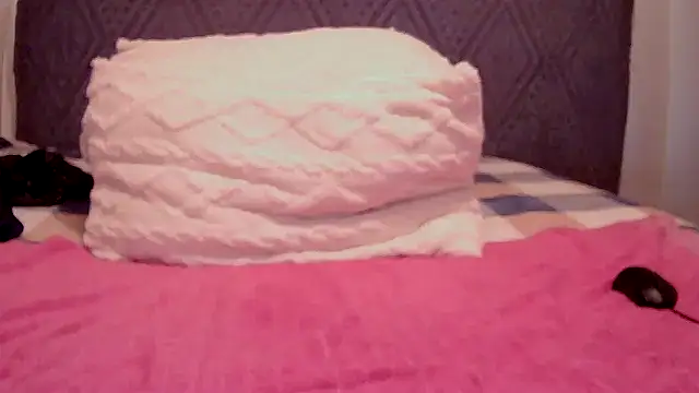 Tisha88 webcam