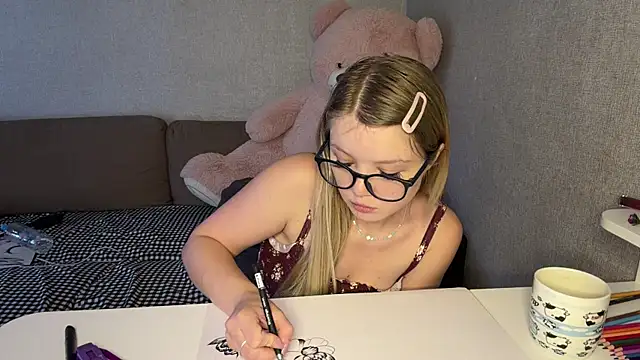 MarlaMotsinger webcam