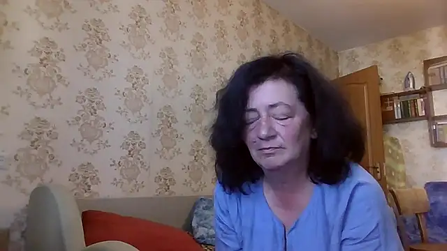 GypsiQueen2 webcam