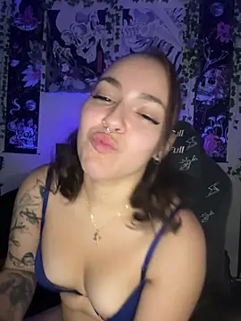 Mamachulita live sex cam