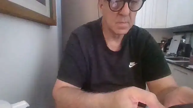 ANONIMO7735 Live Web Cam Show